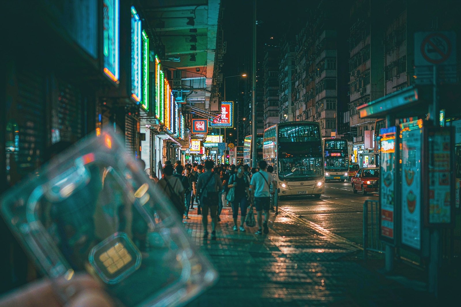 3HK eSIM for Visitors: Price, SoSIM and Registration