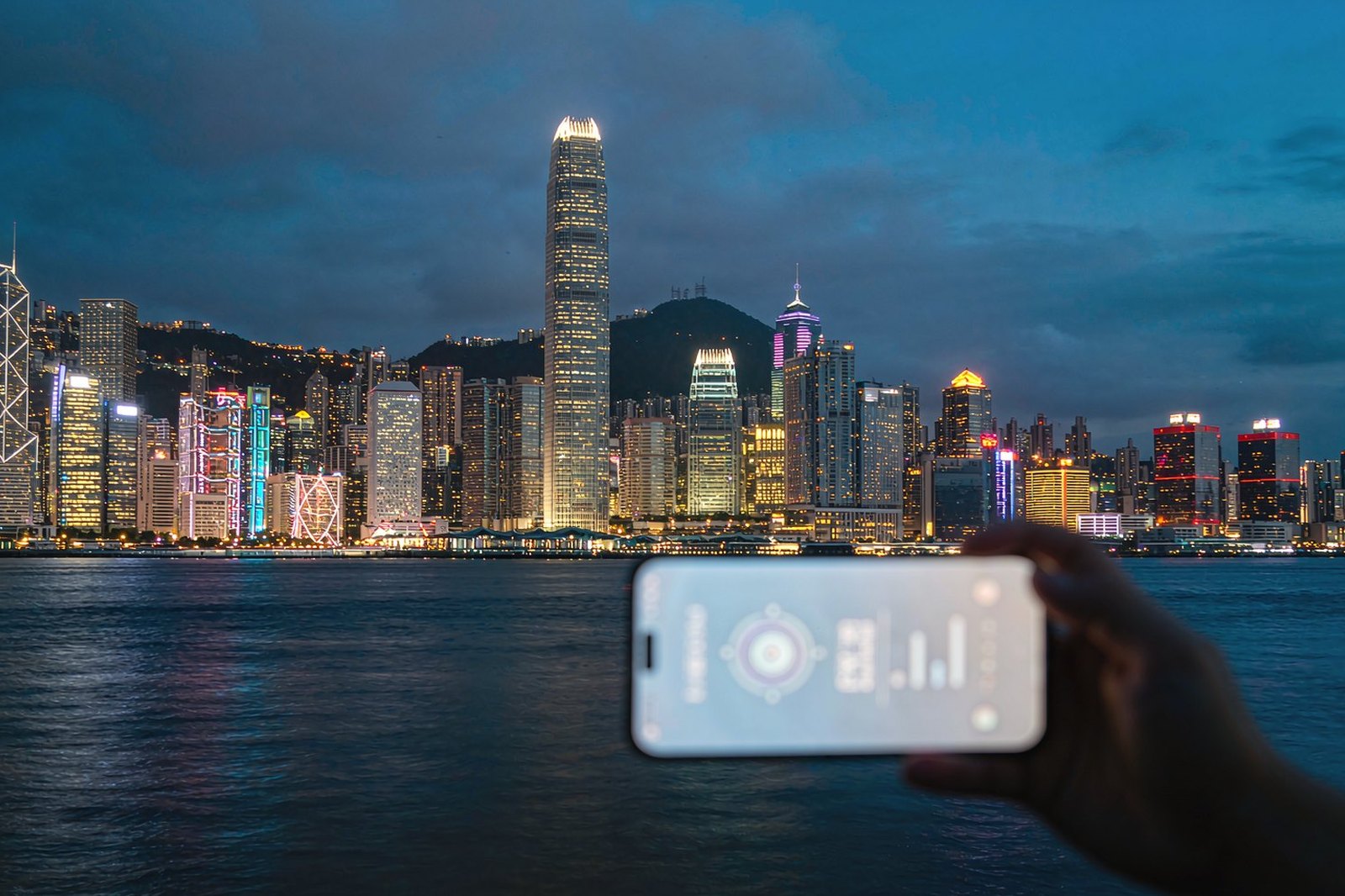 Hong Kong eSIM: 6 Things to Sort Out Before You Fly