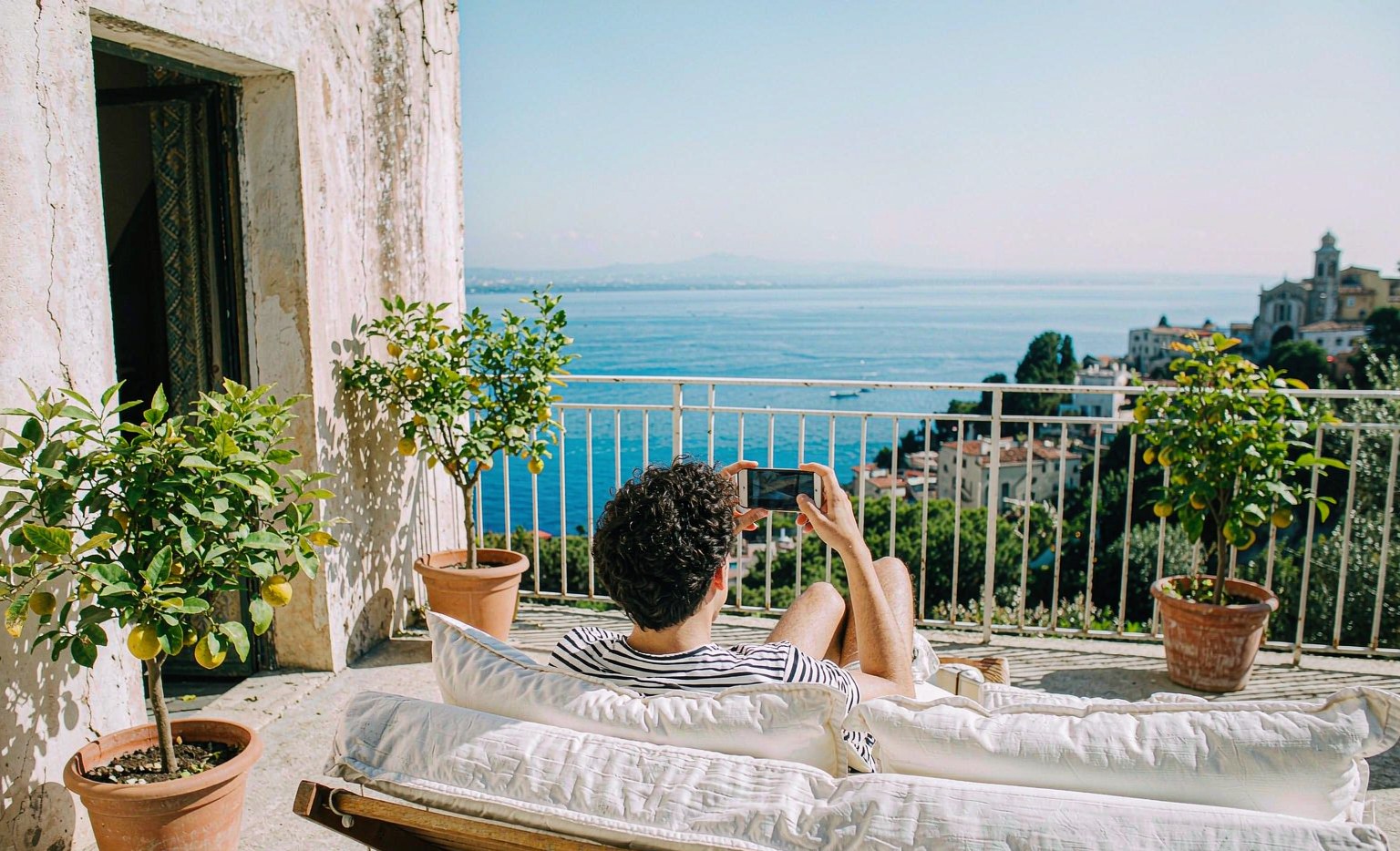 Italy eSIM Unlimited Data: What Unlimited Really Means